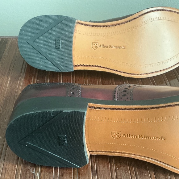 New Allen Edmonds Strand Cap Toe - Picture 6 of 11